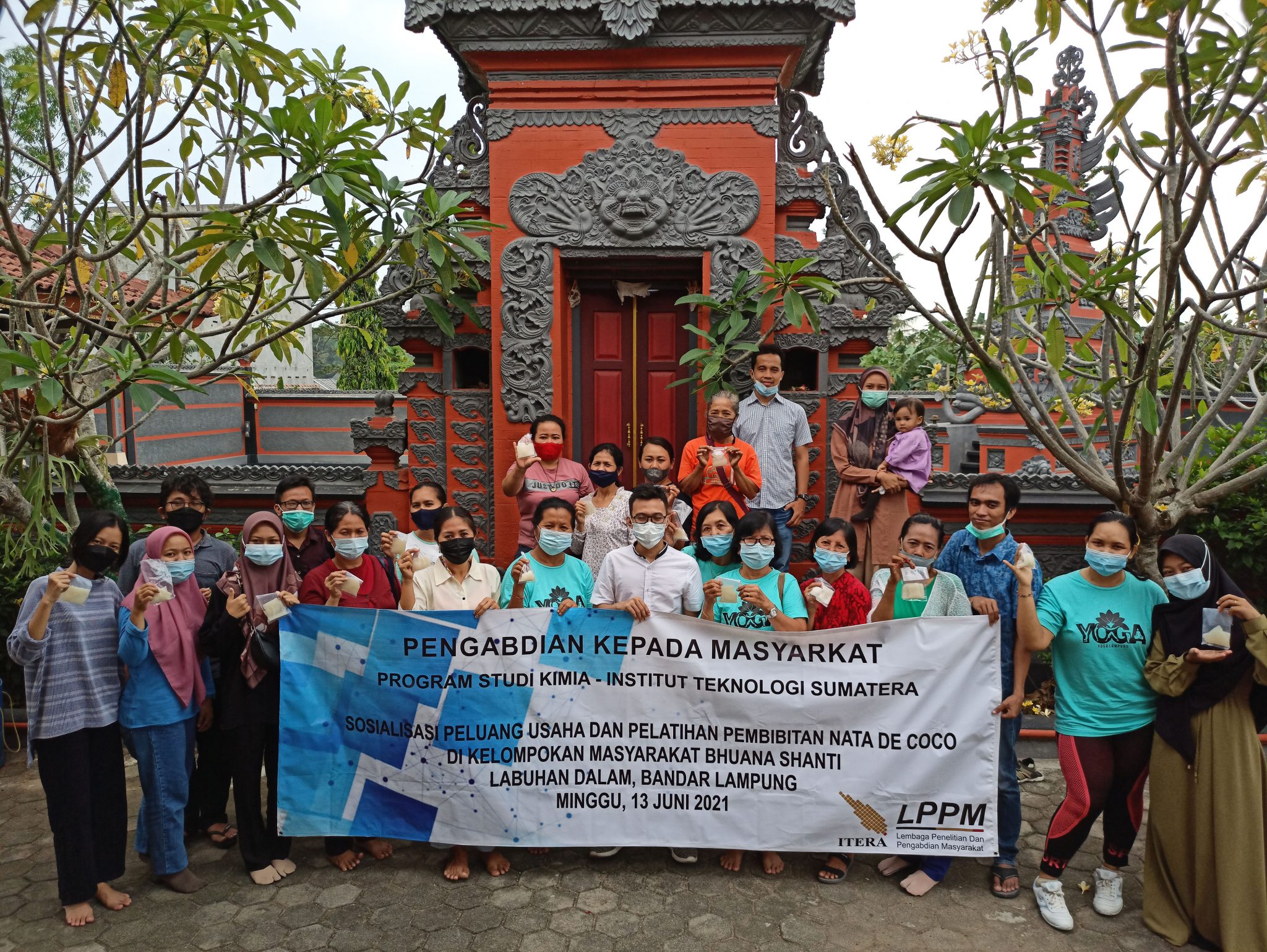 dosen-kimia-itera-latih-masyarakat-bhuana-shanti-budidaya-nata-de-coco